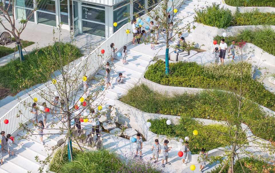 jiading new city of shanghai experimental school by da
