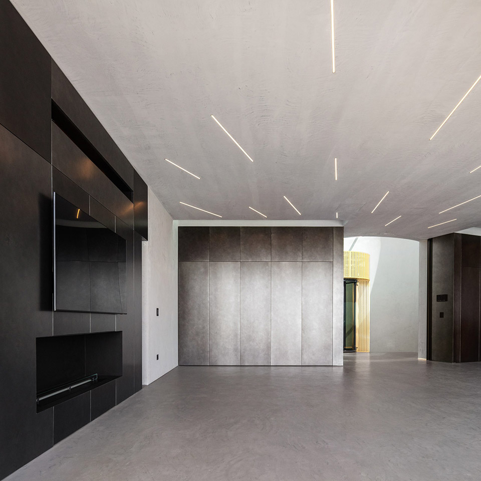 sky base one by bespoke architects