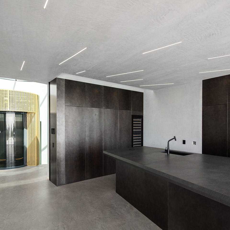 sky base one by bespoke architects