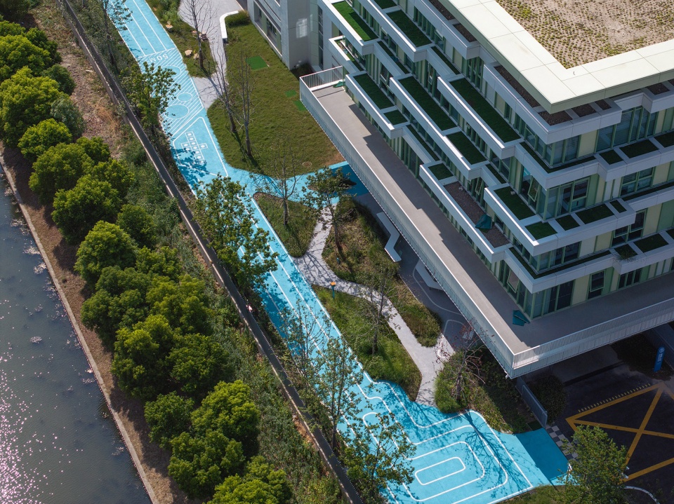 jiading new city of shanghai experimental school by da