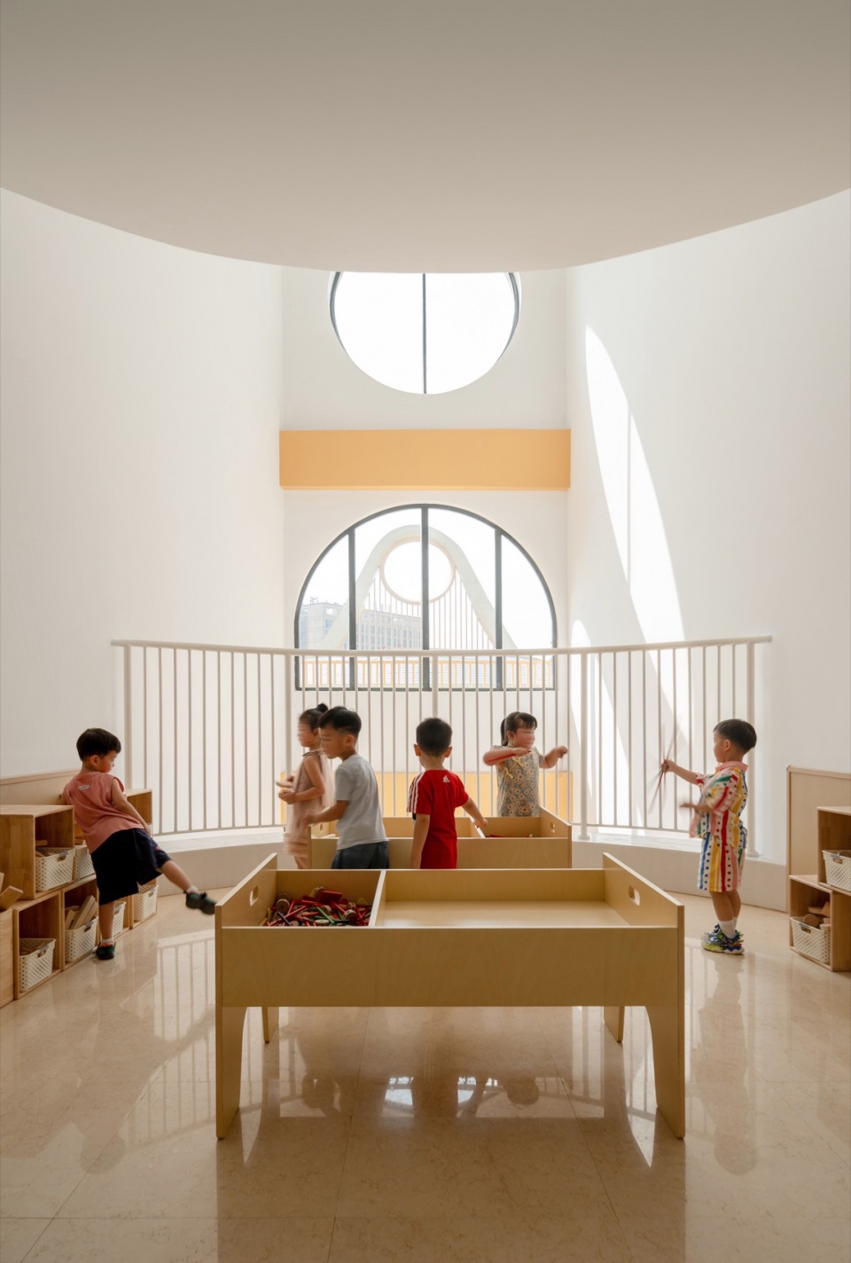 走廊放大活动空间©文沛 central kindergarten