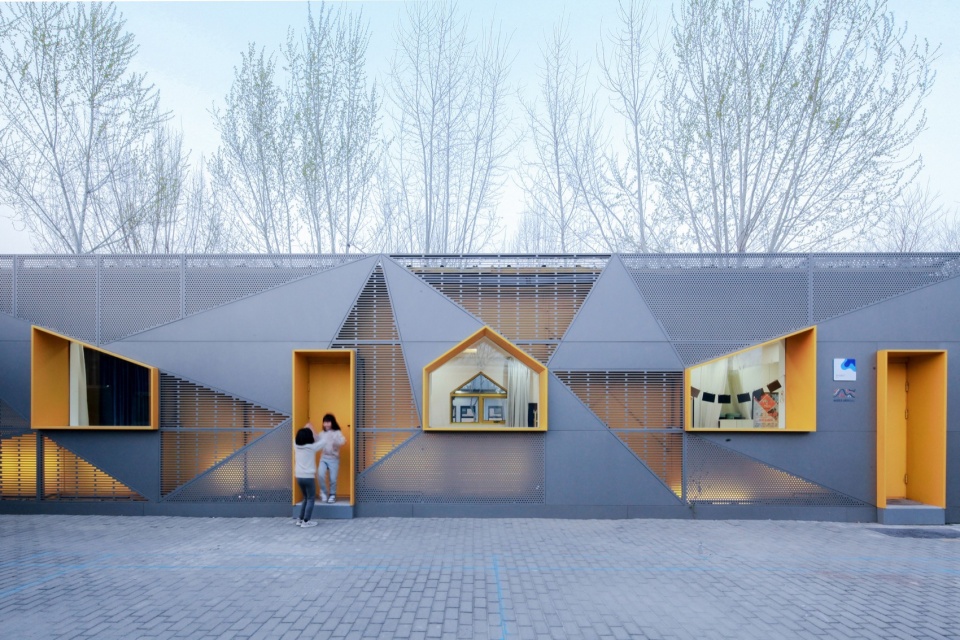 多功能厅外立面hypersity beijing agilearning school