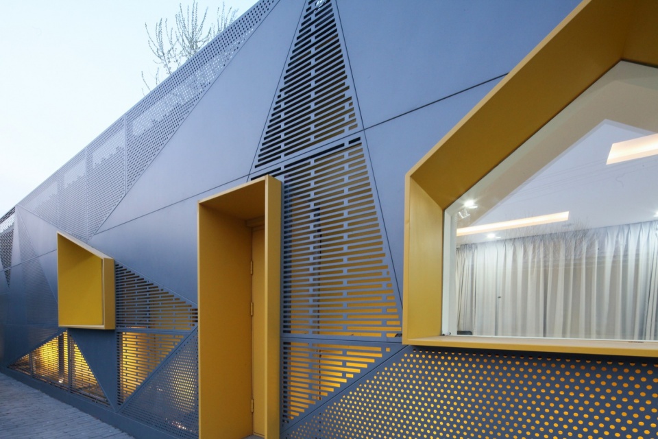 外立面金属穿孔板hypersity beijing agilearning school