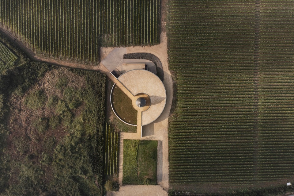 wine storehouse in sarzeau by carmen maurice architecture e1732266357446