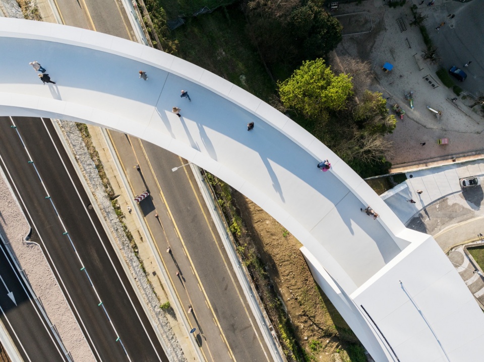 HALO by AM2 Arquitectos Arenas Asociados NOARQ