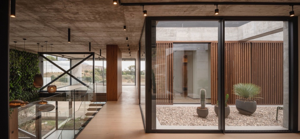 Villa El Alcornoque FLOW81 Architecture Lab