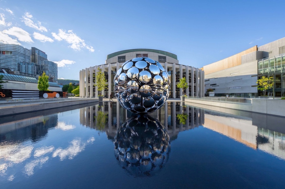 ORB Place des Arts by SpY