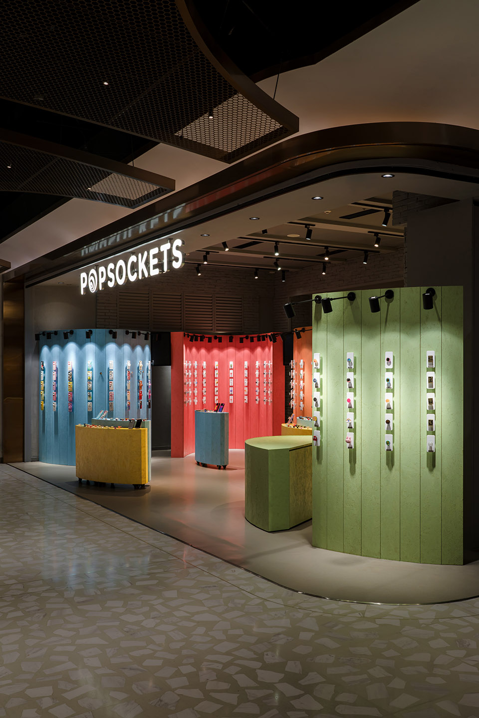 popsockets pop up store by tens atelier