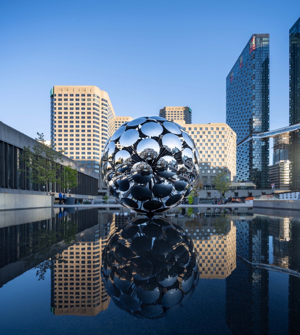 ORB Place des Arts by SpY