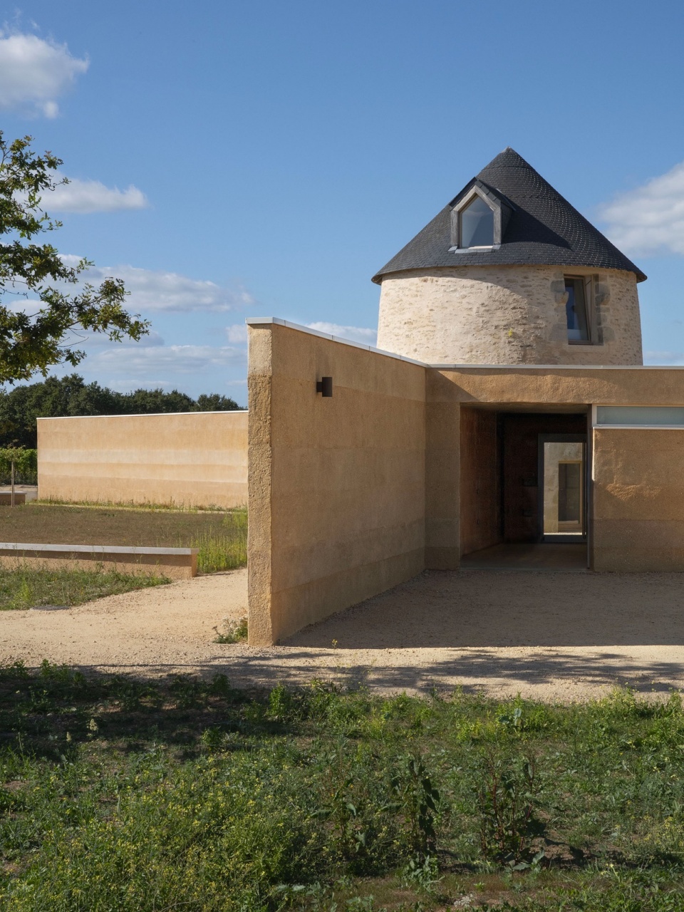 wine storehouse in sarzeau by carmen maurice architecture