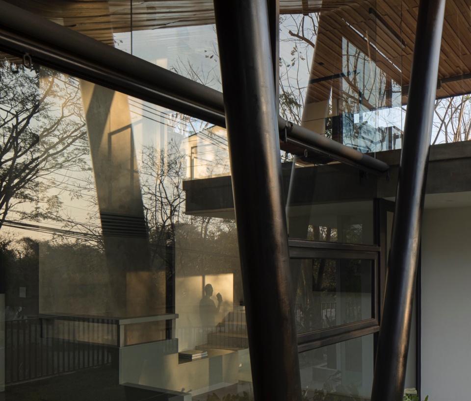 LSD Headquarters by LSD Architects