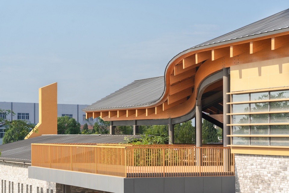wuhan maomiao ji service center by adap