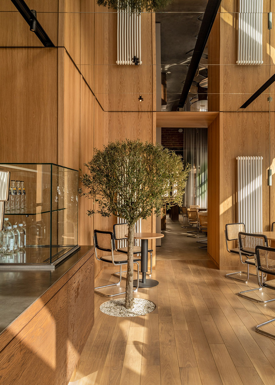 ave bistro by da bureau