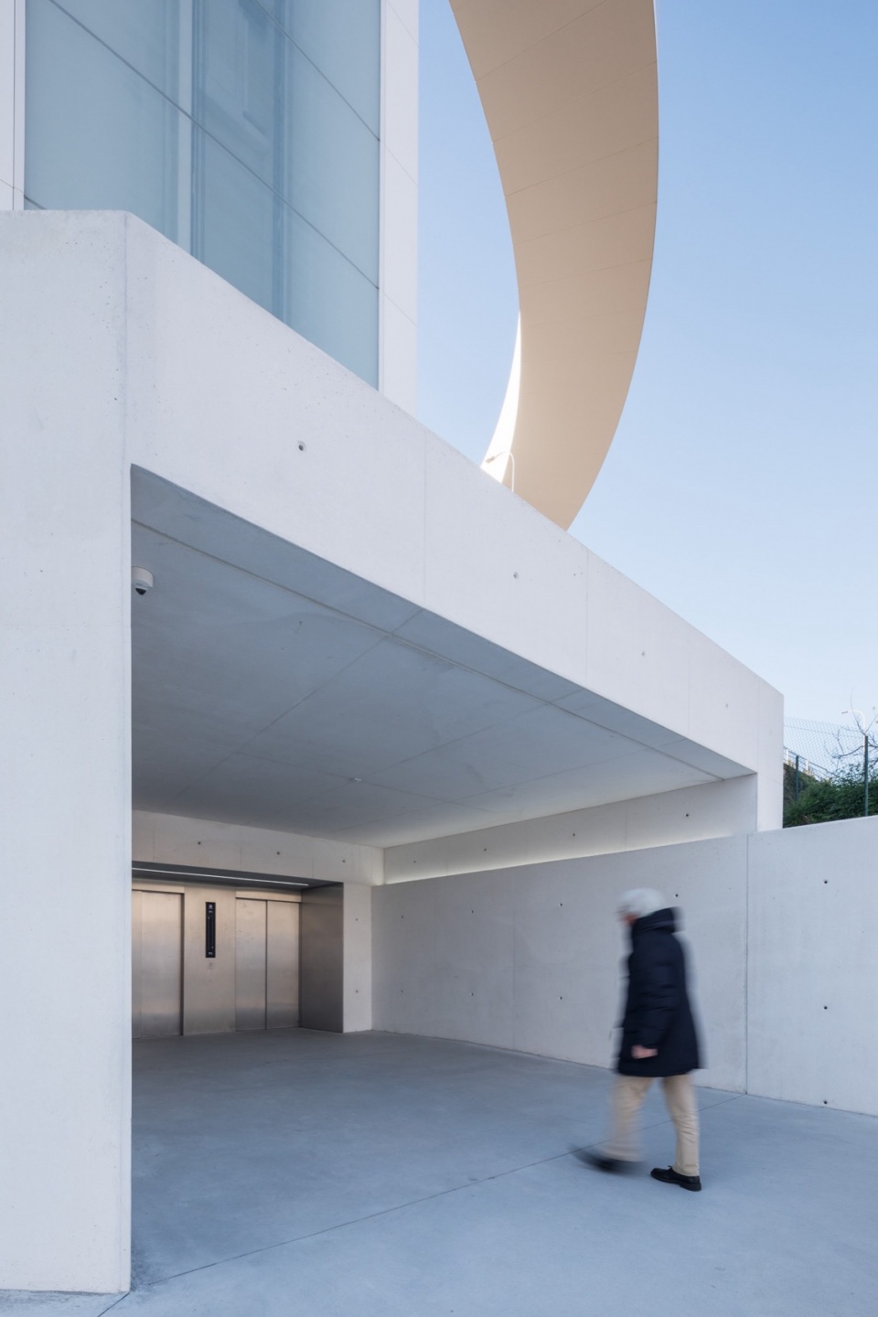 HALO by AM2 Arquitectos Arenas Asociados NOARQ