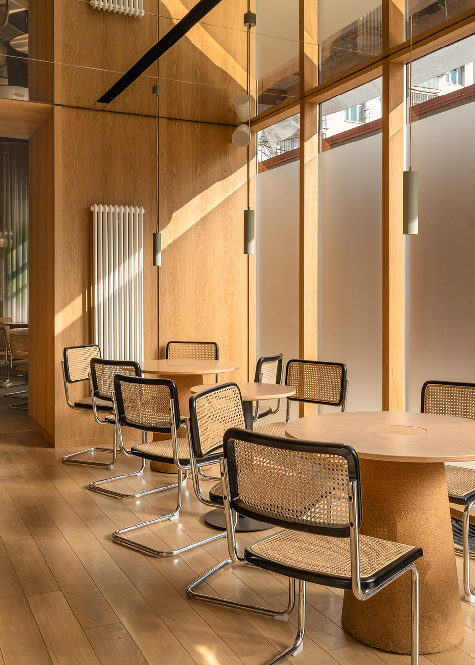 ave bistro by da bureau