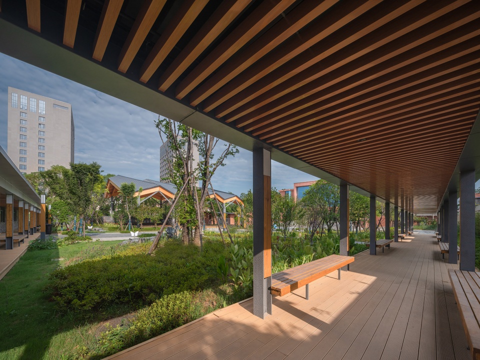 wuhan maomiao ji service center by adap