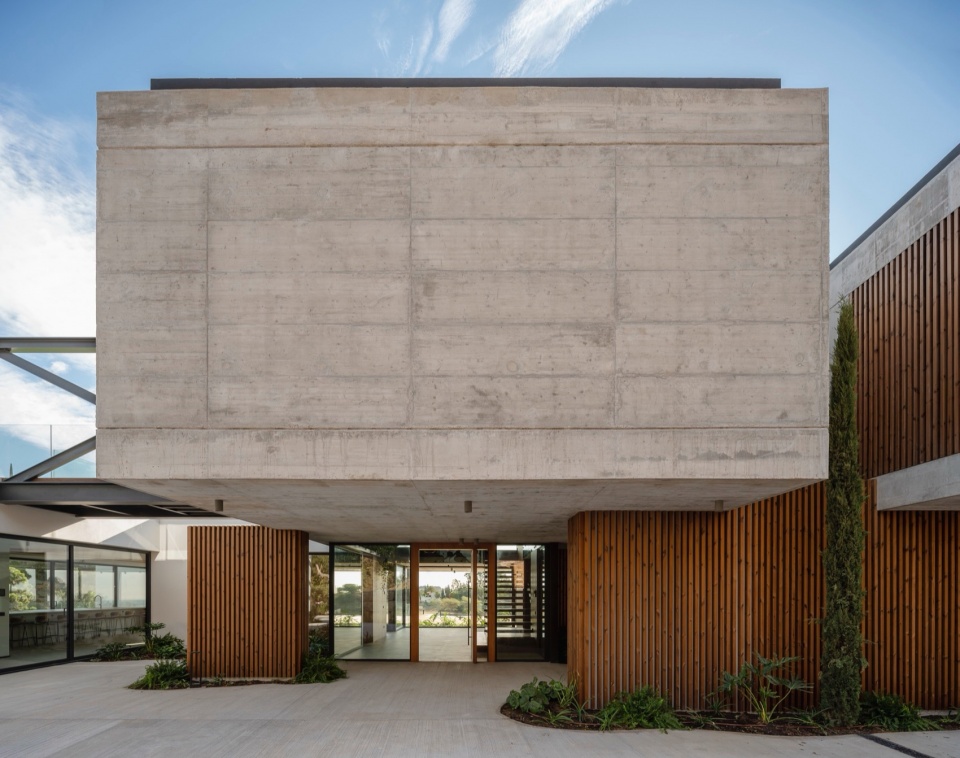 Villa El Alcornoque FLOW81 Architecture Lab