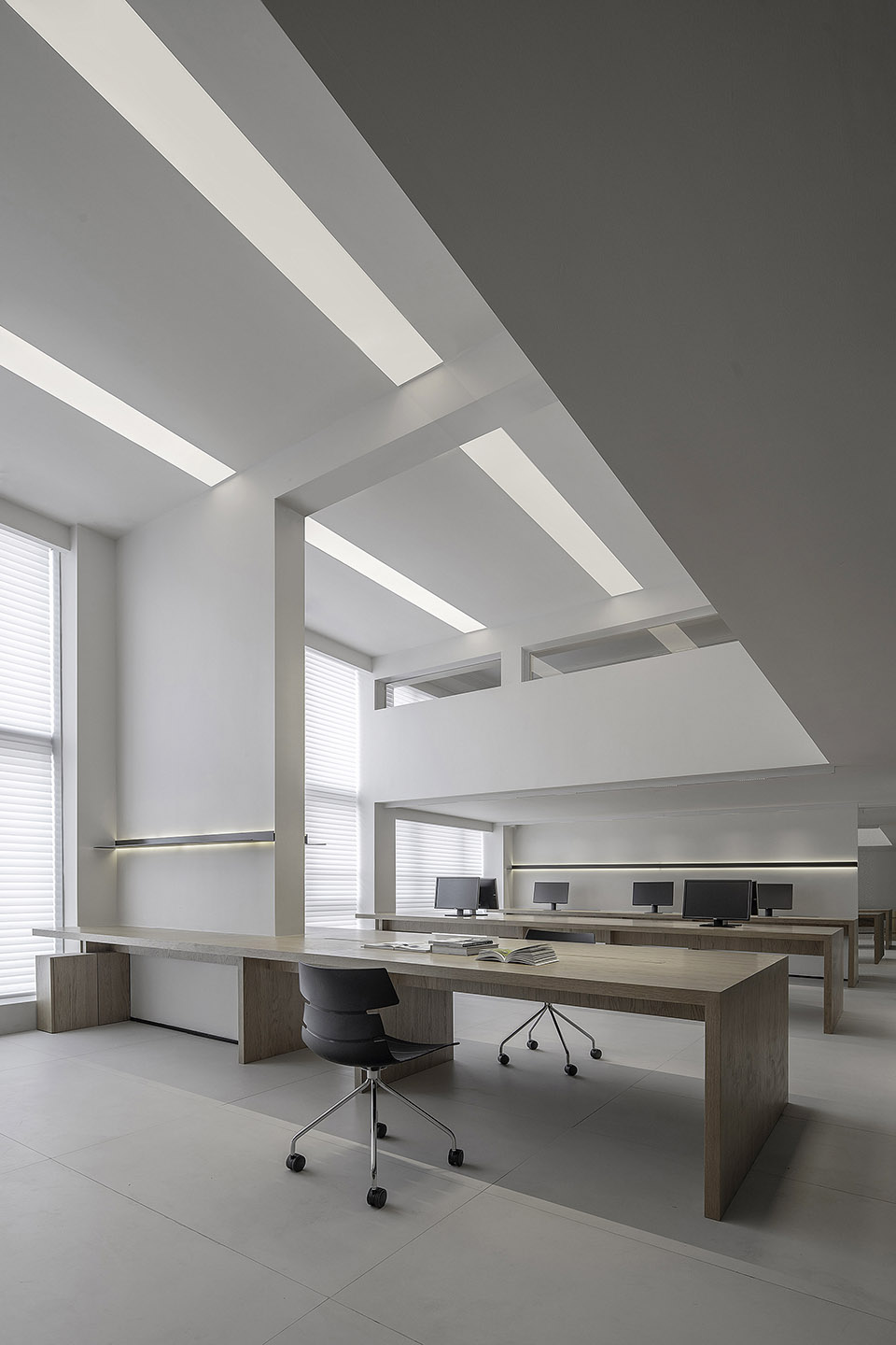 energy travel agency headquarters by c dd