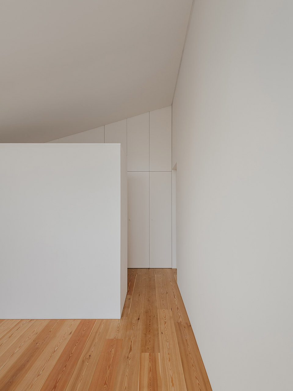 patio iv house by volume architecture lisbon studio