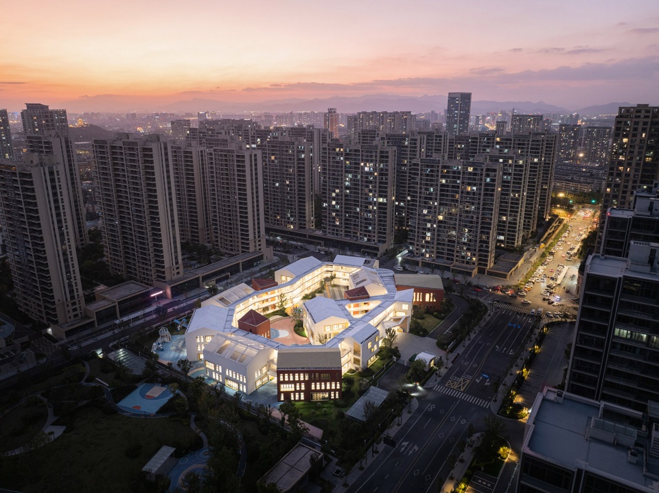 yiwu zongze class 36 kindergarten designed by 9m design