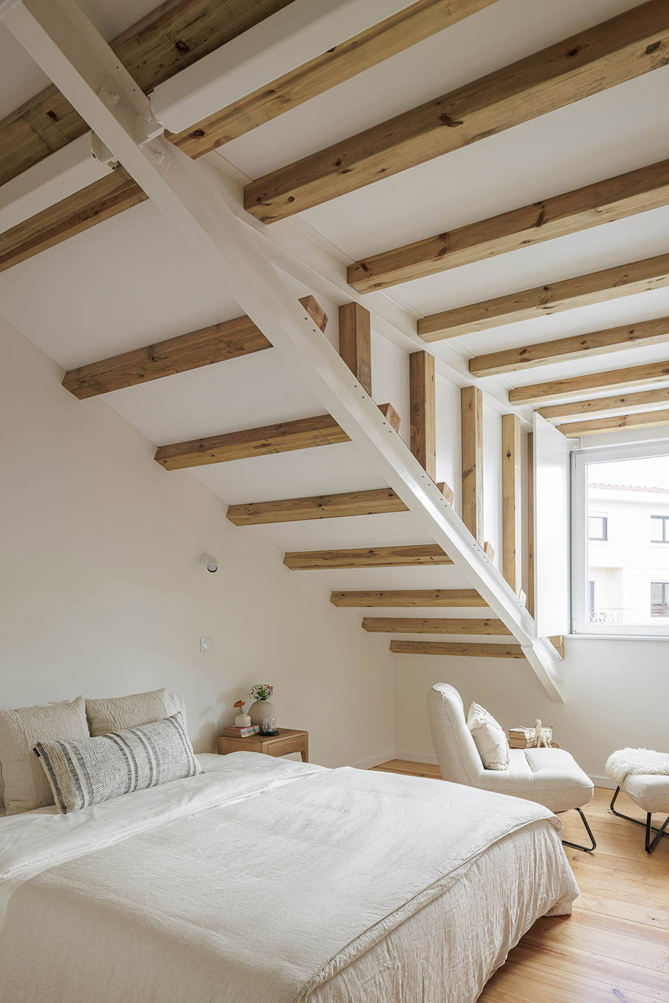 8th of may square mansards by tisem