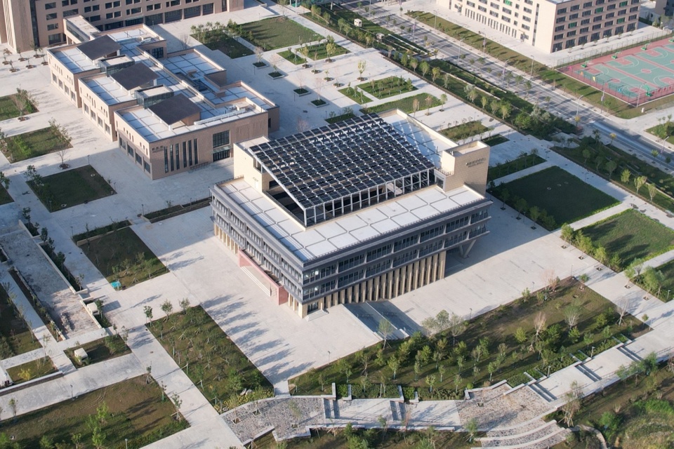 Qinghai Institute of Technology by THAD