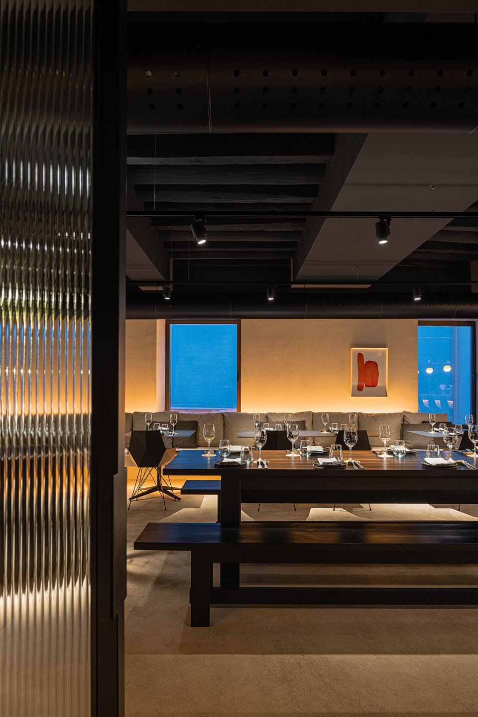 mercantel restaurant by paulo martins arquitectura design