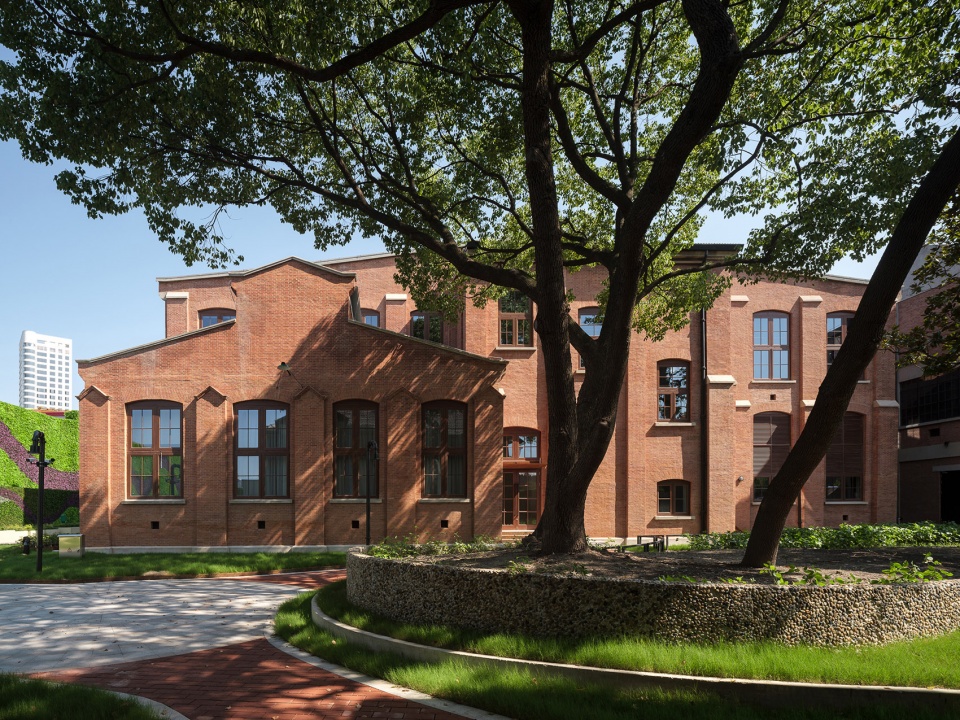 the renewal of the former ewo cotton mill by ecadi