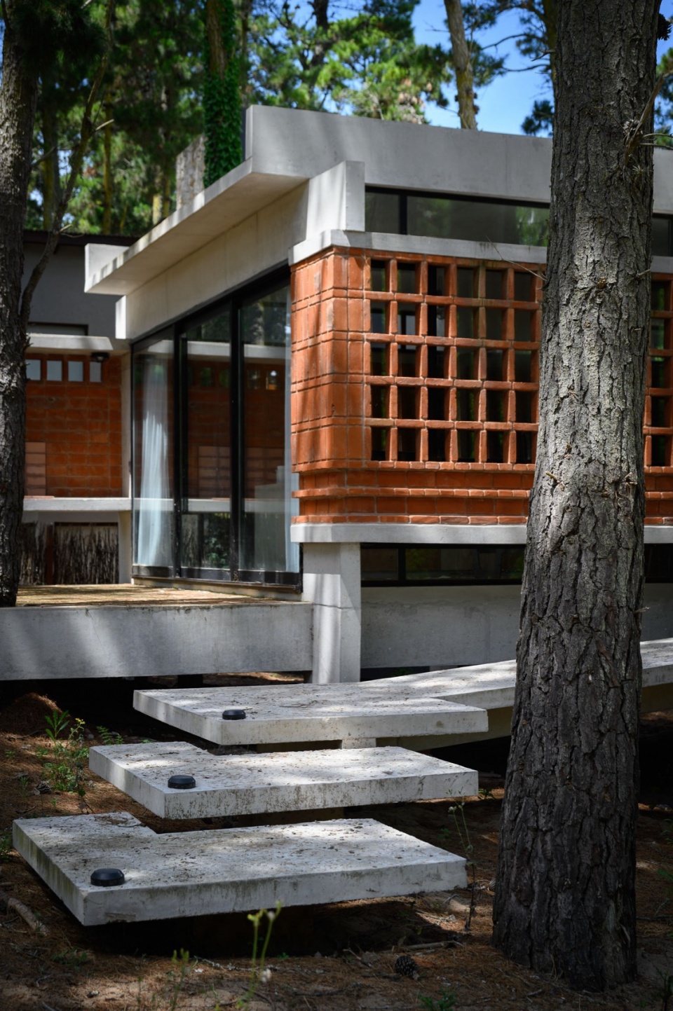 house in mar azul BARRIONUEVO VILLANUEVA ARCHITECTS