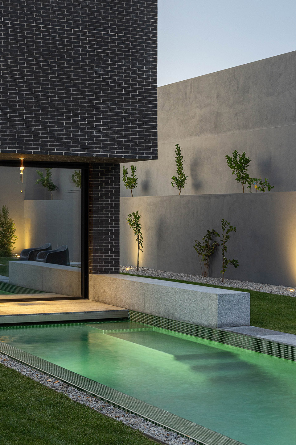 lblack house by m2 senos arquitectos