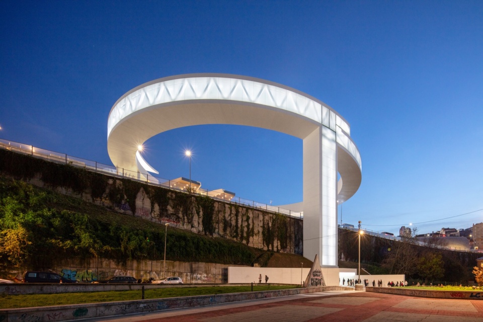 HALO by AM2 Arquitectos Arenas Asociados NOARQ