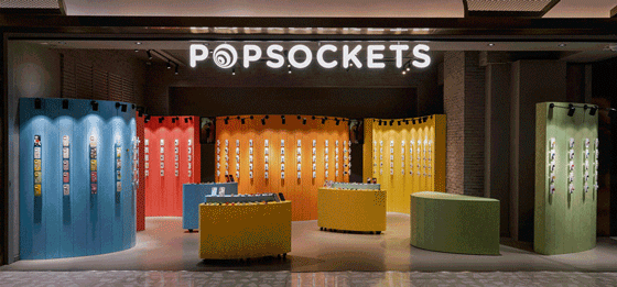 popsockets pop up store by tens atelier
