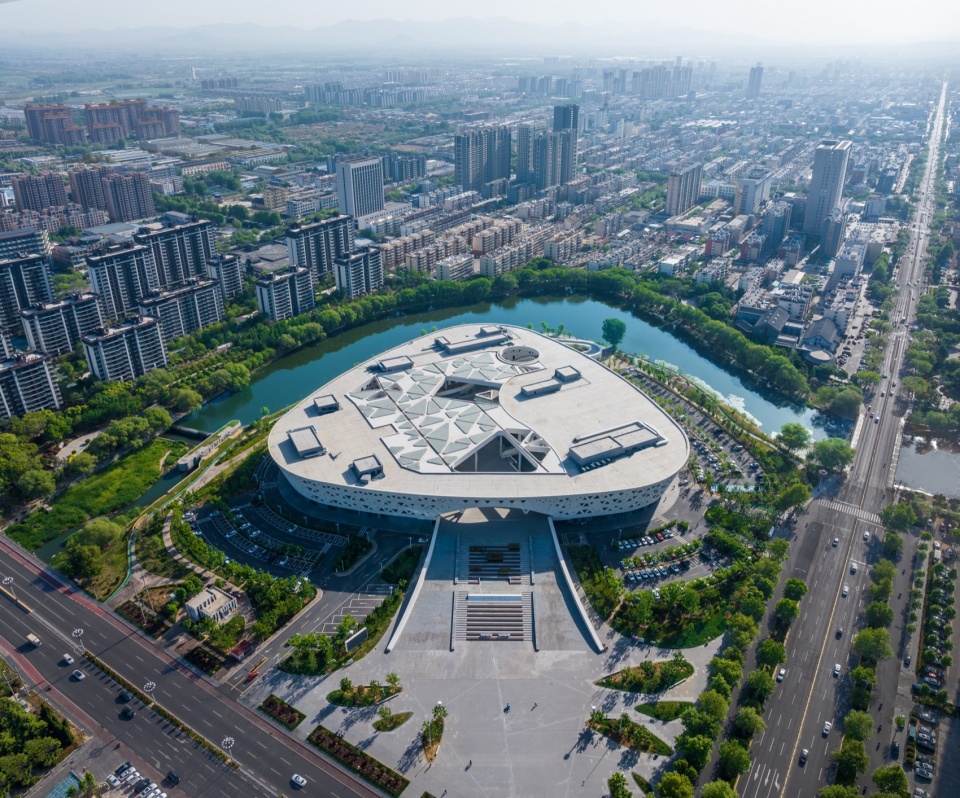 桃都胜景 西南向鸟瞰 版权：中国建筑设计研究院有限公司品筑工作室 feicheng civiv center
