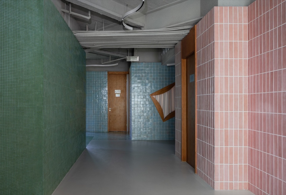 诹 Wan Qianshana clinic by studio yo u