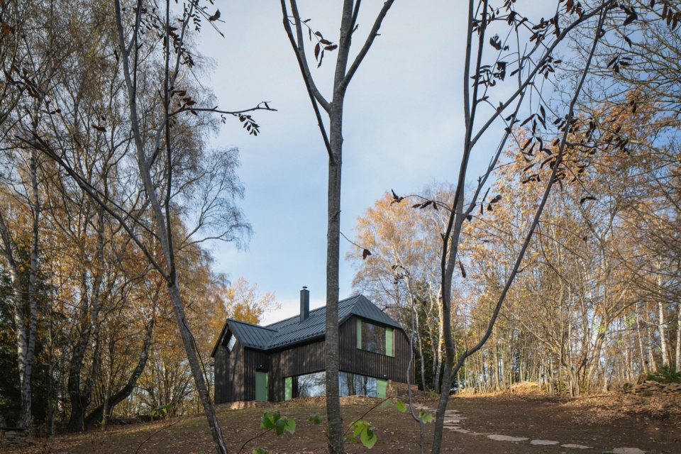 Cottage in sumava by Marketa Cajthamlova Architektonicka projekcni kancelar
