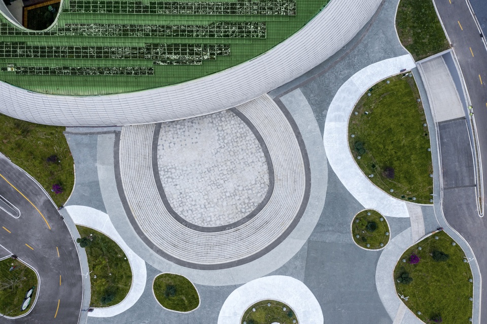 yaan panda performance center by zxd architects