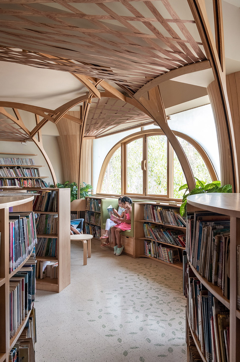 the forest of knowledge by studio hinge