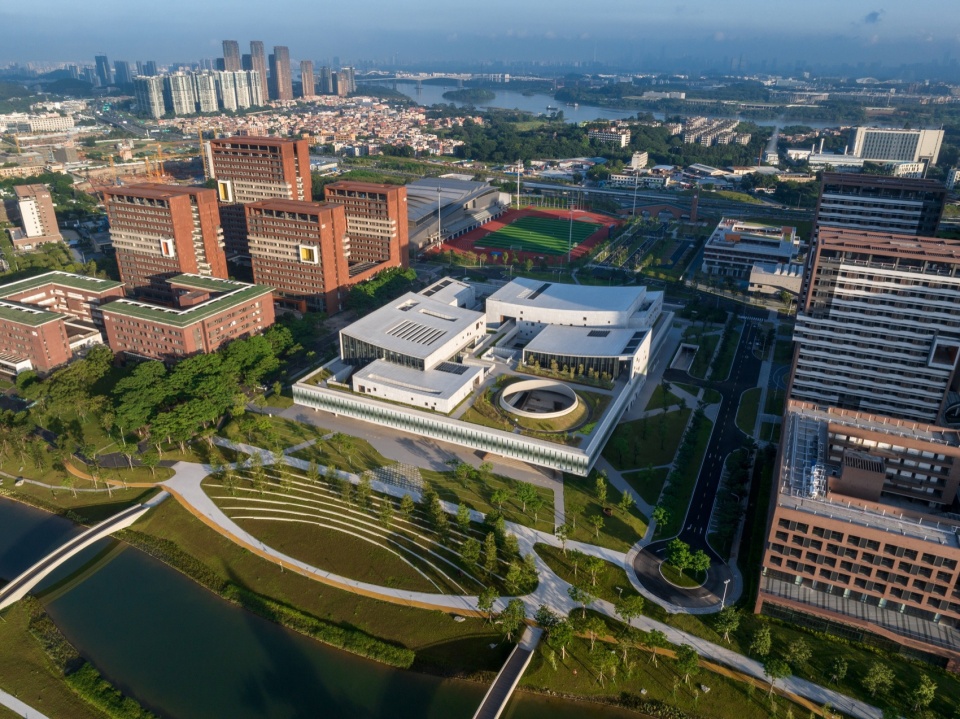 The E5 Cultural Activity Center by Architectural Design Research Institute of SCUT
