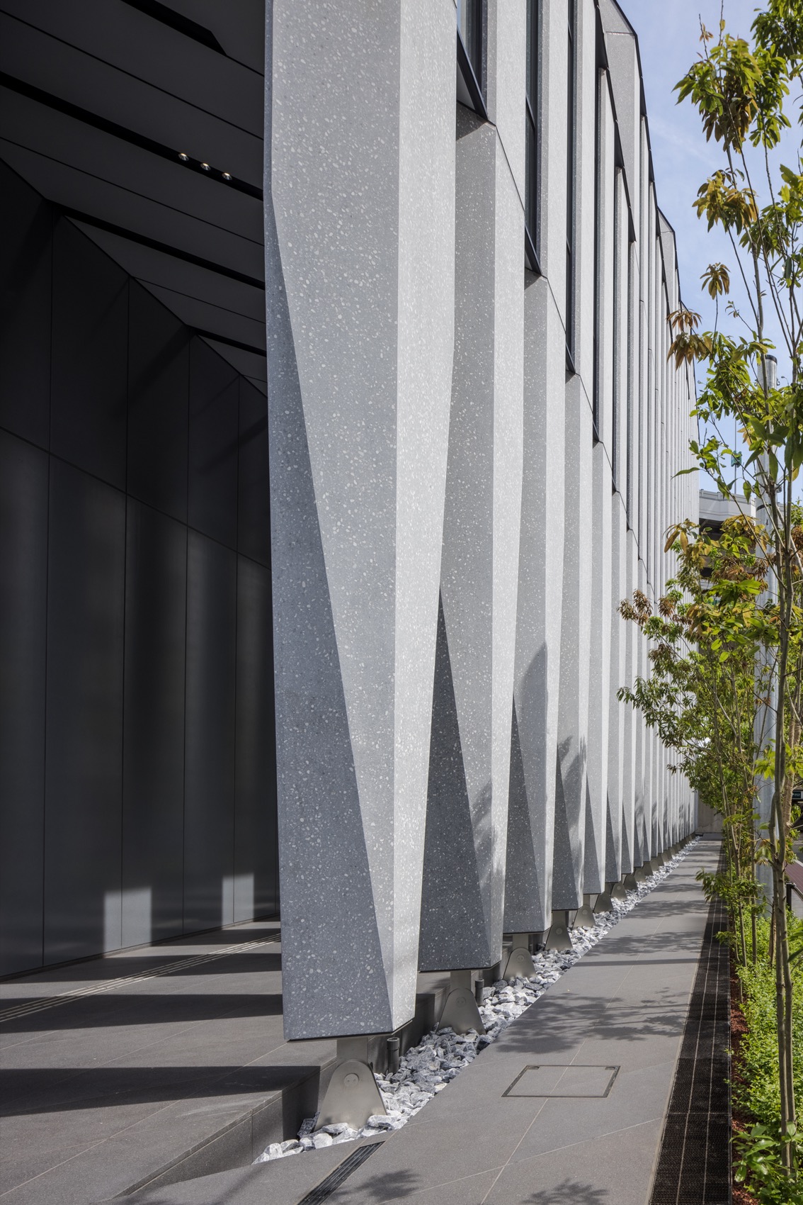 ishida tokyo regional headquarters by nikken sekkei