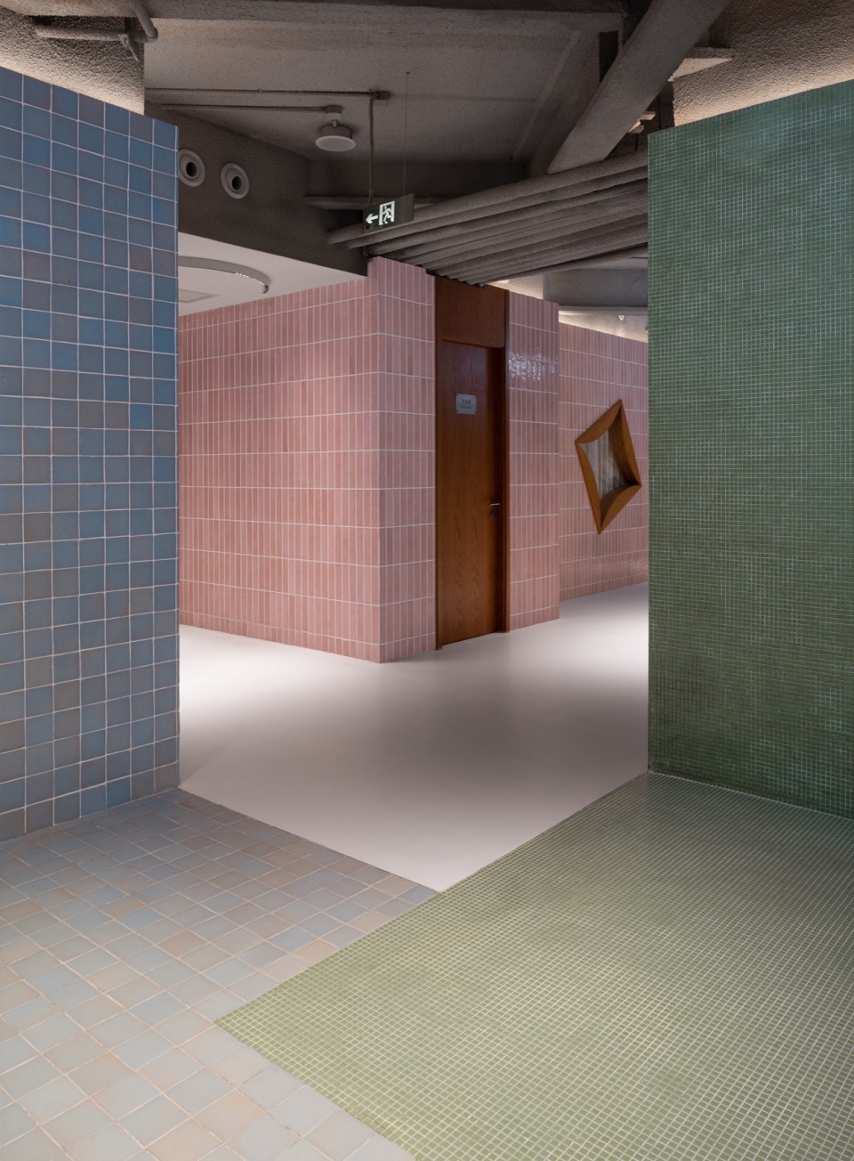 诹 Wan Qianshana clinic by studio yo u