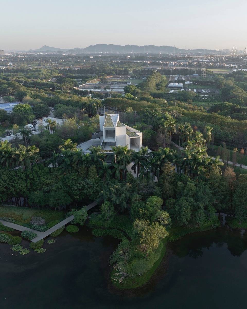 Shunde Yunlu Wetland Museum by Studio Link Arc