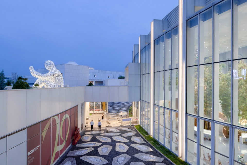 wuhan dongxihu cultural center by cadg daqiarchitects