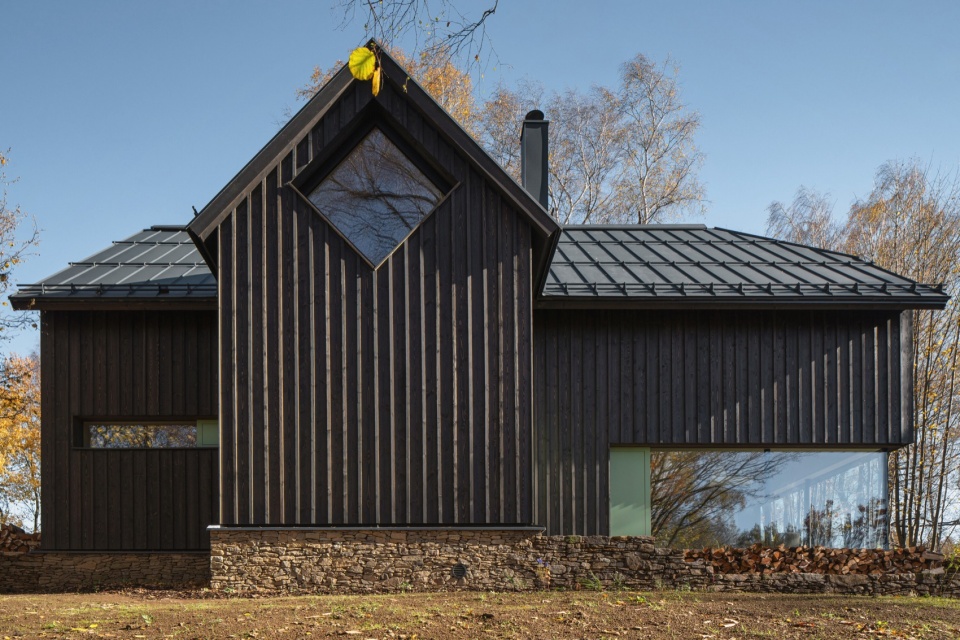 Cottage in sumava by Marketa Cajthamlova Architektonicka projekcni kancelar