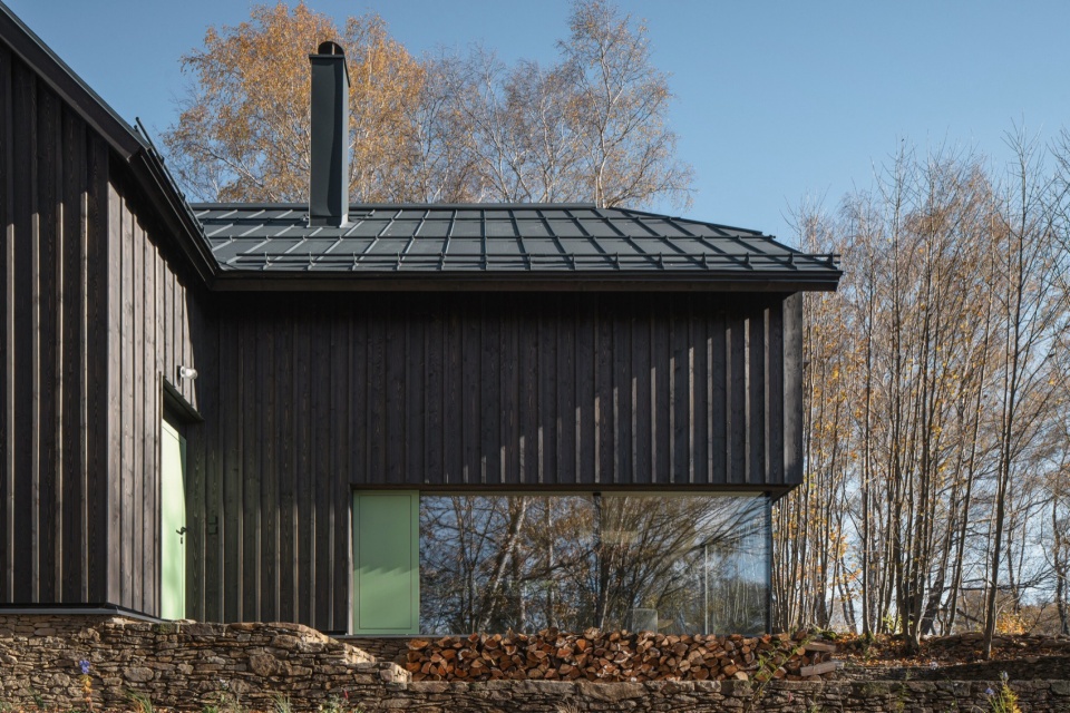 Cottage in sumava by Marketa Cajthamlova Architektonicka projekcni kancelar