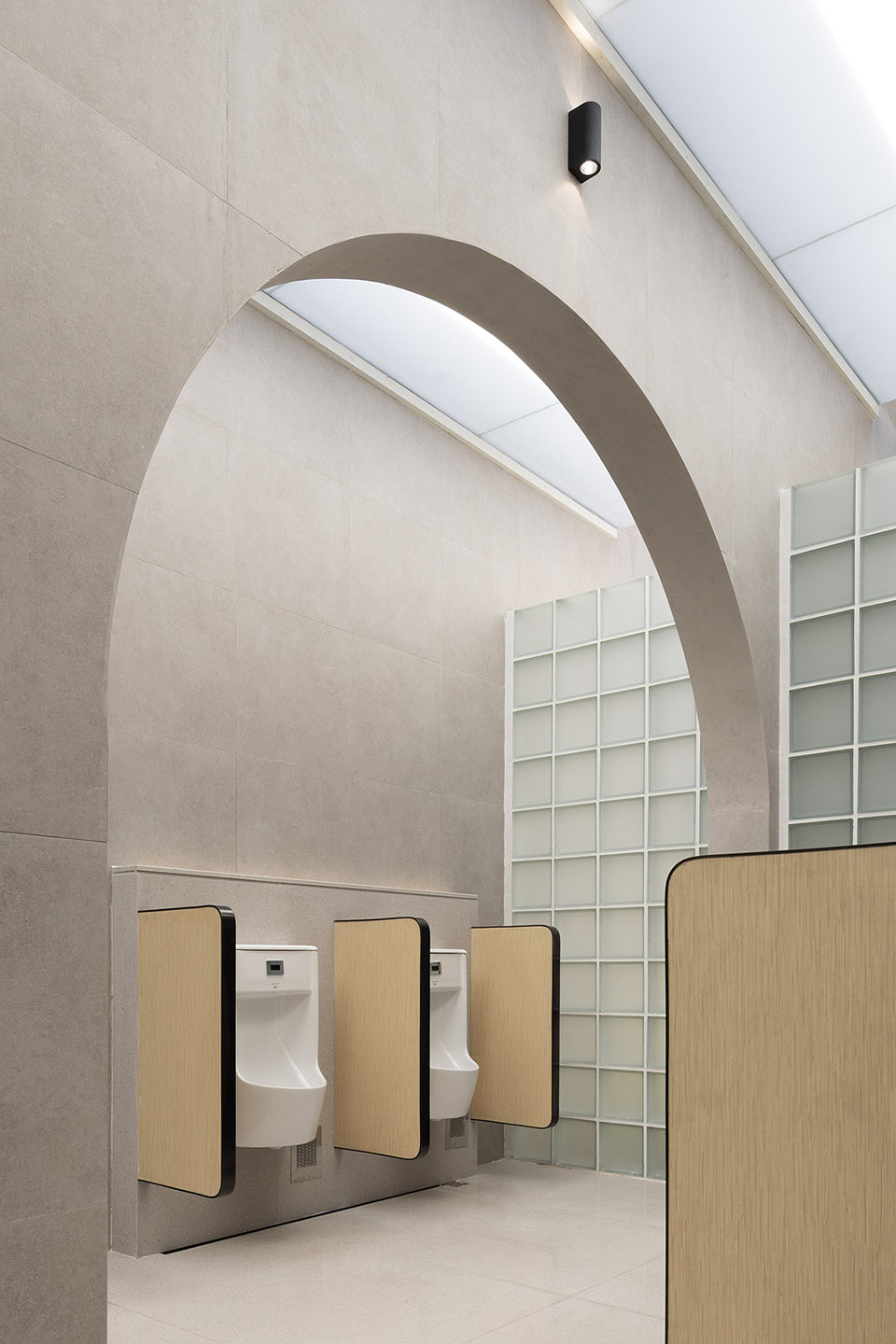 shenzhen expo park restroom by reform architecture