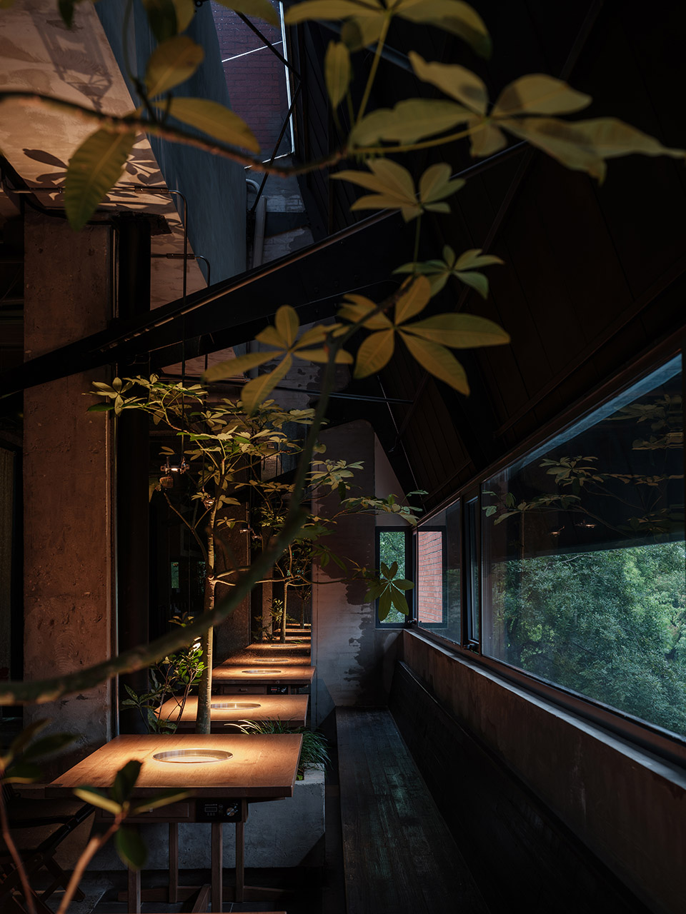 gonglu hotpot tiandi store by young design