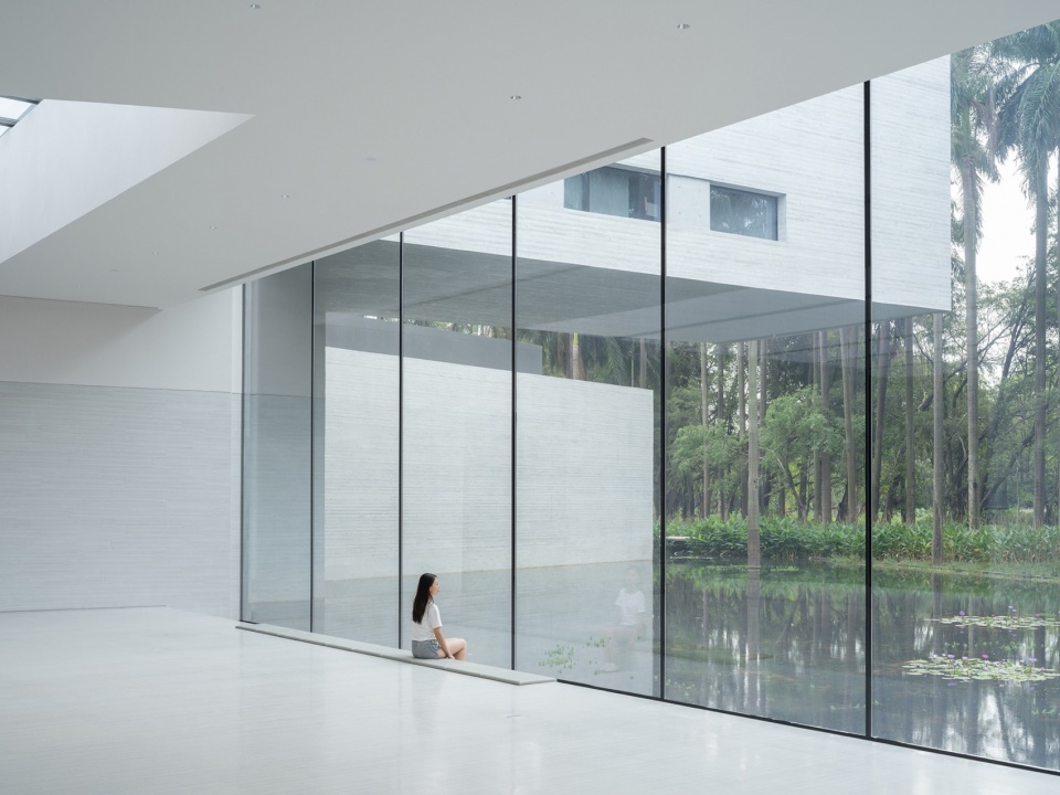Shunde Yunlu Wetland Museum by Studio Link Arc