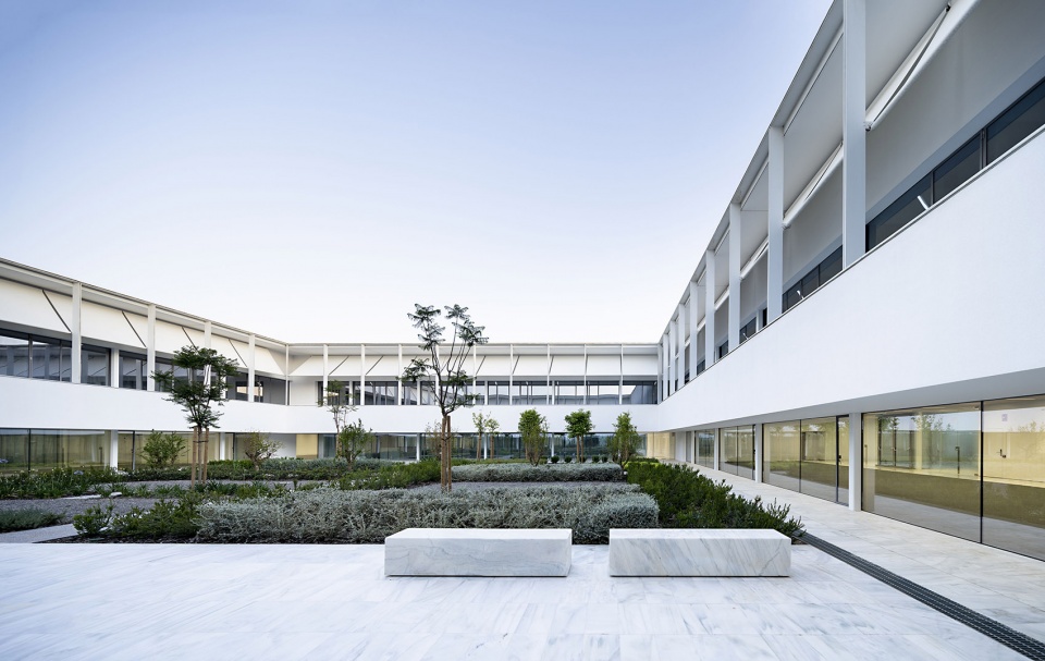 headquarters and auditorium for the university of malaga