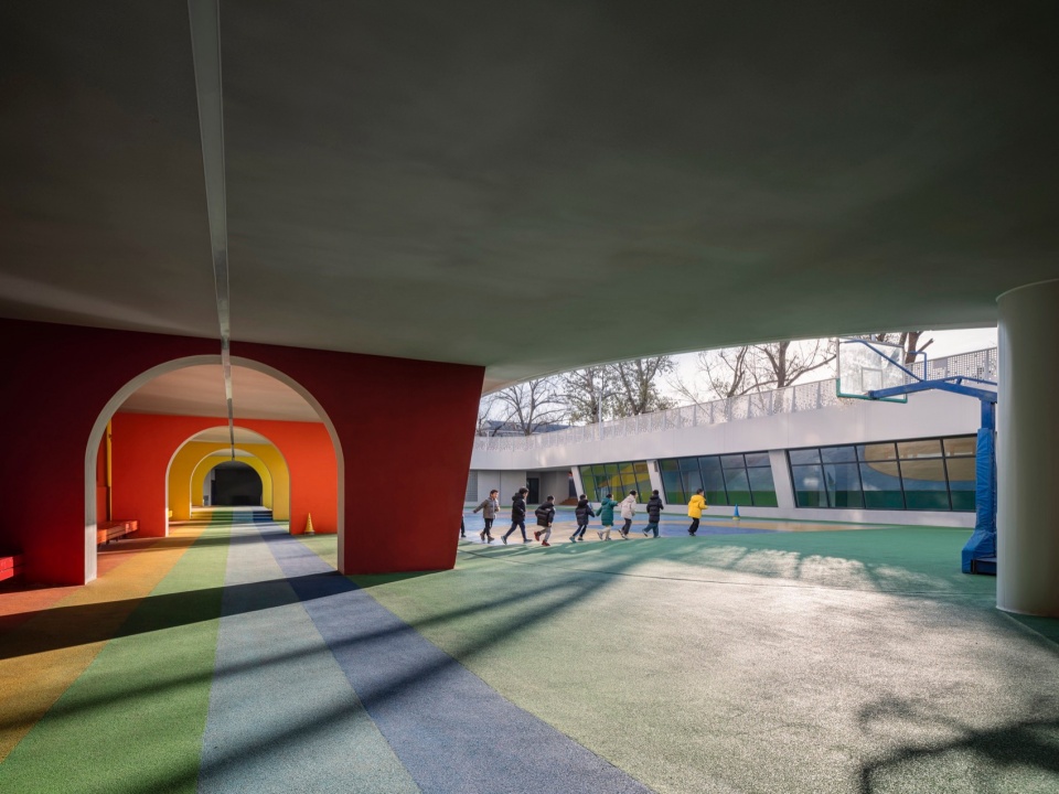 Beijing New Century Experimental Primary School Renovation Design by URBANUS