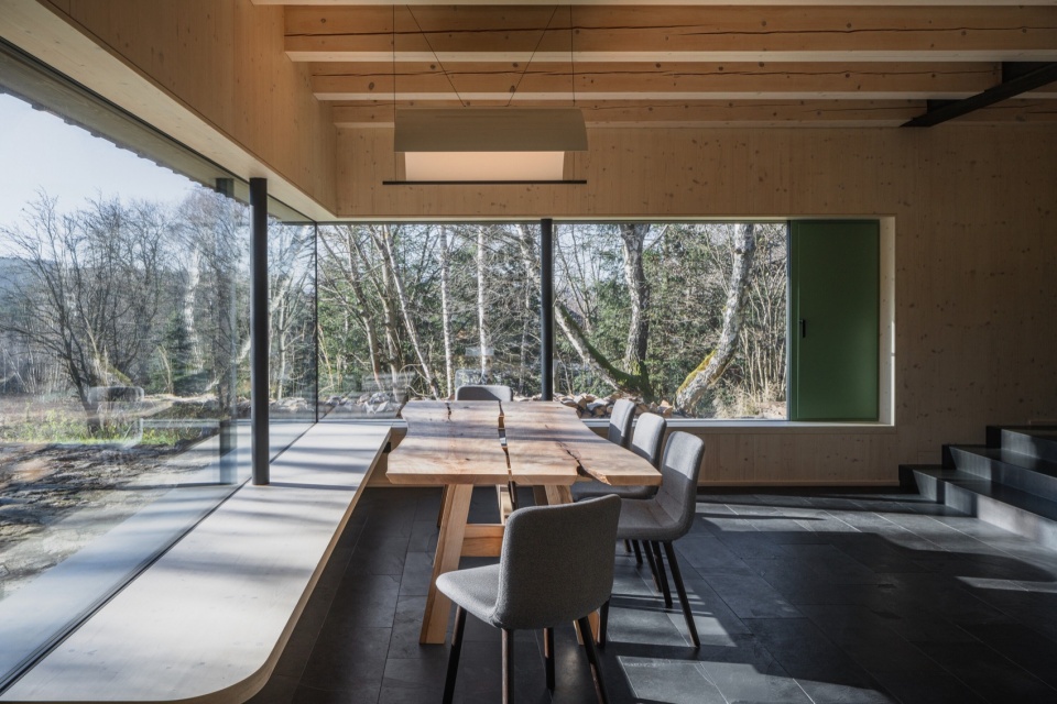 Cottage in sumava by Marketa Cajthamlova Architektonicka projekcni kancelar